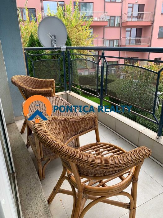 Двустаен апартамент в Несебър