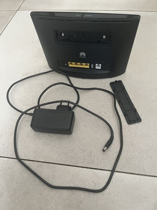 Роутер Huawei B525s-23a