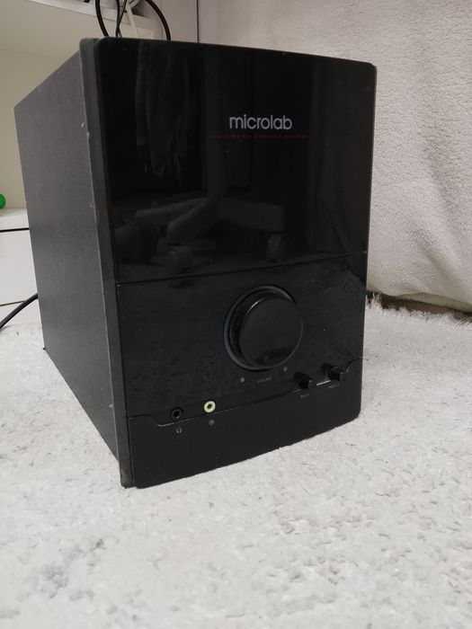 Сабвуфер Microlab M-500