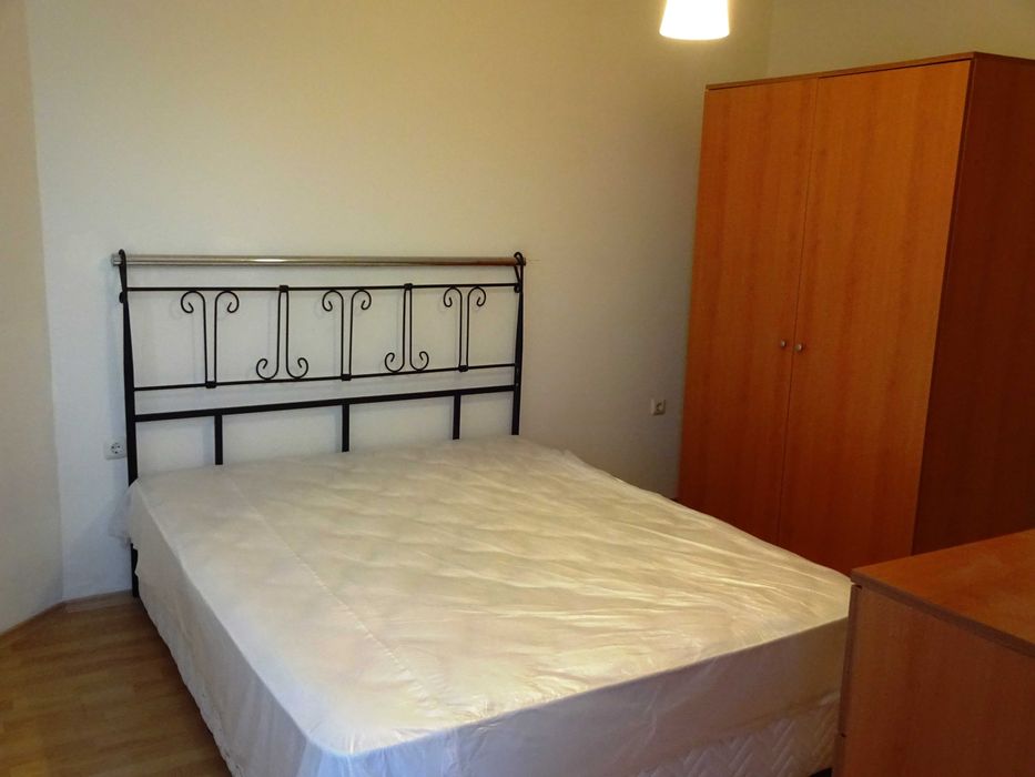 Просторен и функционален апартамент в тих и спокоен район