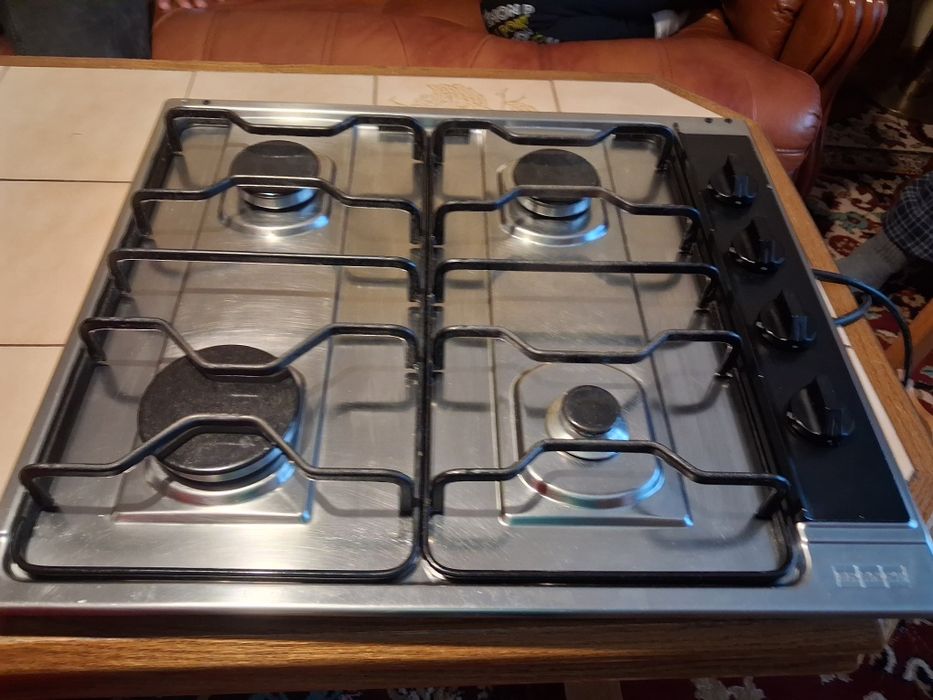 Vând plita gaz FRANKE