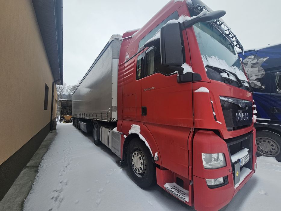 Vand 2 ansambluri MAN TGX 440 +  Schmitz si Scania R440 + Krone