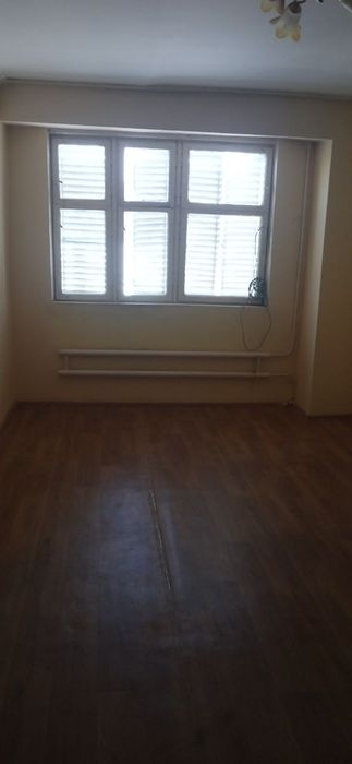 2 xonalik uy sotiladi