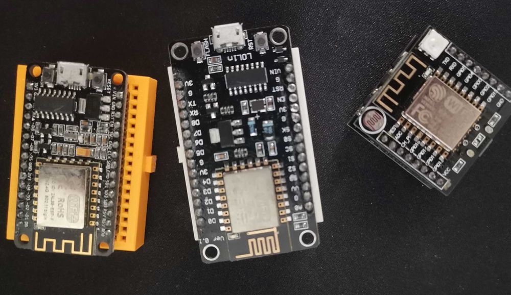Pachet placi de dezvoltare ESP  NodeMCU LoLin ESP12E witty cloud