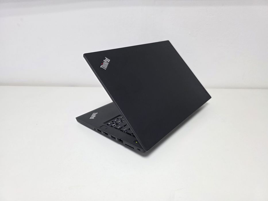 Laptop Lenovo Thinkpad i7 14 FHD cu 2 baterii . Garantie 12 luni