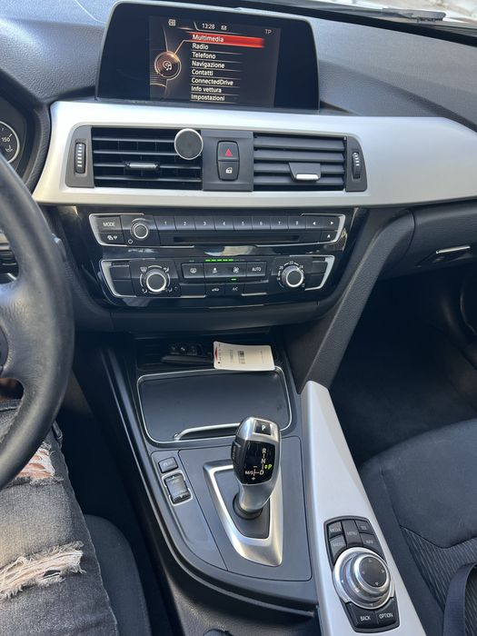 BMW F30 318D Facelift B47 2016 Automat Rate/Buy Back