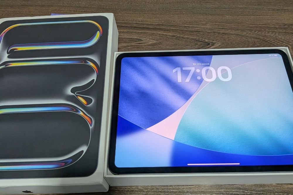 Ipad pro 11 м4 сотилади 256 gb wi-fi