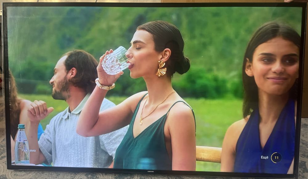 Телевизор Smart Samsung