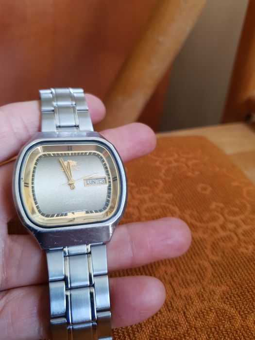 Часовник Ориент с гаранция