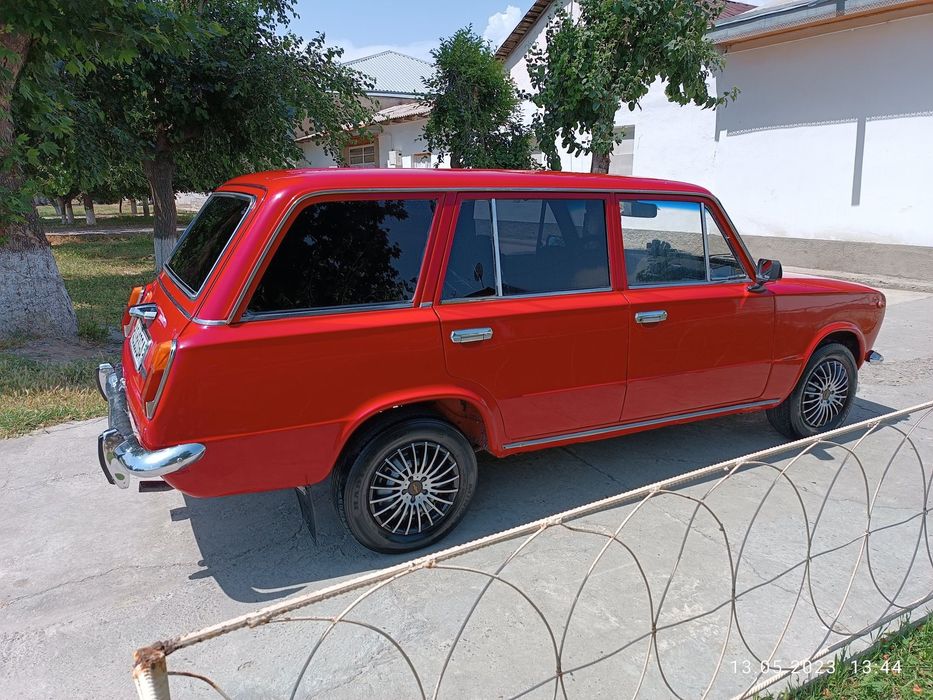 Vaz 2102 Sotiladi