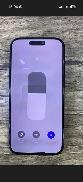 Iphon 16 pro rangi qora