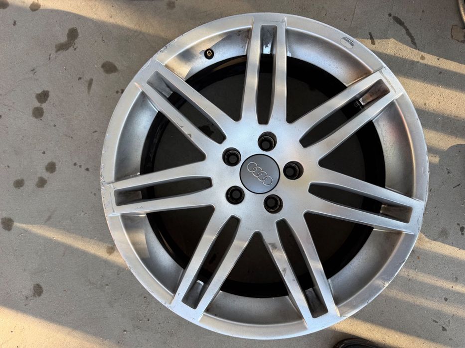 Джанти 19 цола 5х112 за Audi  8.5J ET35