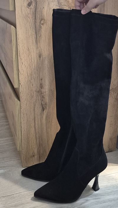 Продам 3 пары сапог 39 размера