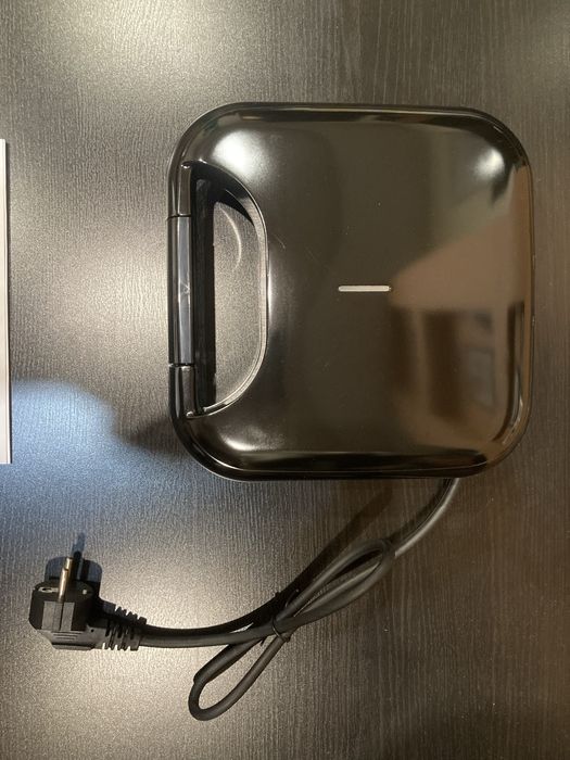 Продавам чисто нова електрическа скара sandwich maker