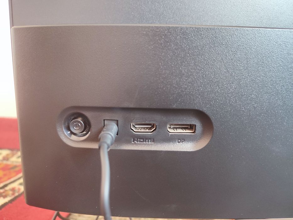 Monitor Redmi 24 дюймли IPS экран янги б/у