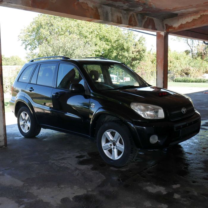Toyota RAV4 II 2000-2006 НА ЧАСТИ - цени в описанието