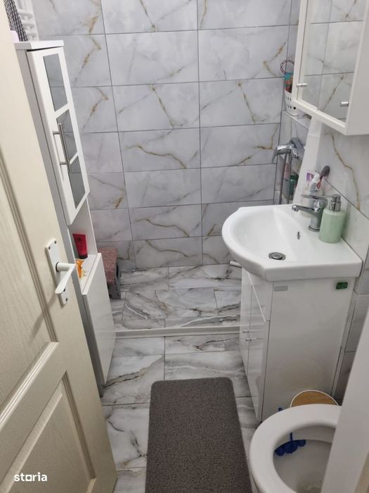 Apartament 2 camere decomandat,Deva-piața centrală