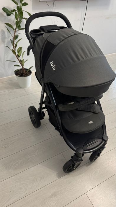 Продам Коляску, Joie