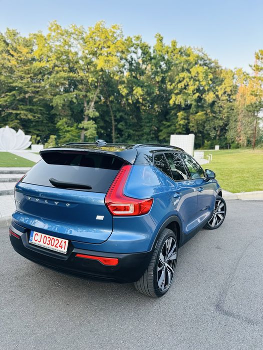 Volvo xc40 R-line Recharge 4x4