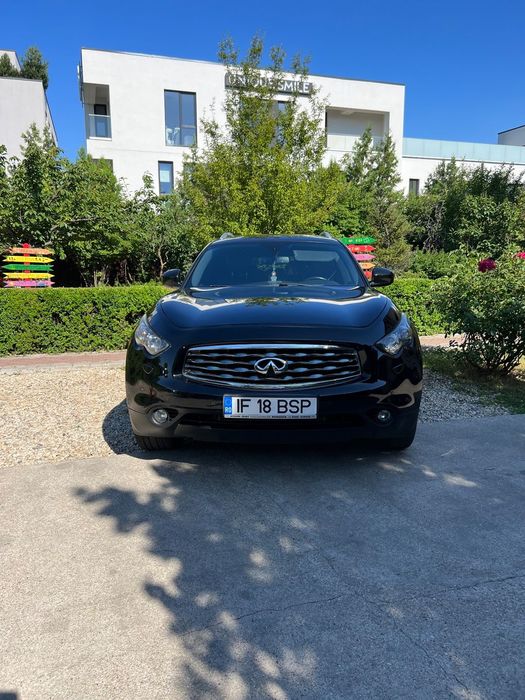 Infiniti FX 30 Masina intretinuta.