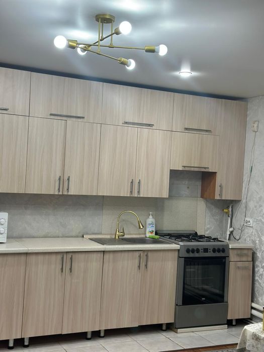 Продам кухонный гарнитур