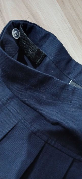 Fuste plisate fete,Next,stare excelenta,mar 8 ani