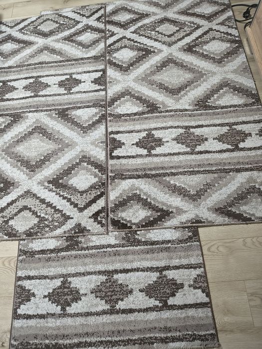 Covoare dormitor 3 bucăți.