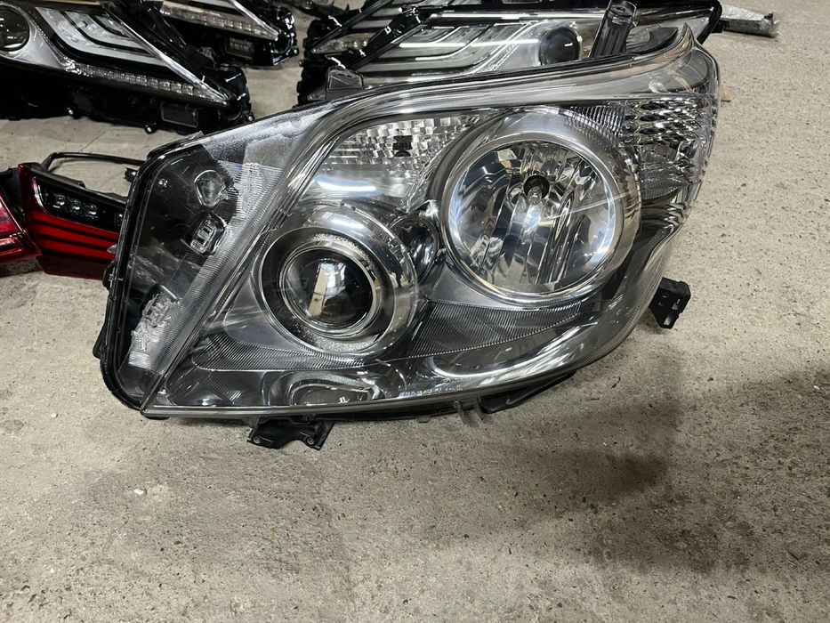 Фара Тойота Ленд Крузер Прадо Land Cruiser Prado