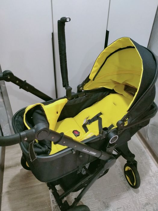 Коляска belecoo чёрно жёлтая