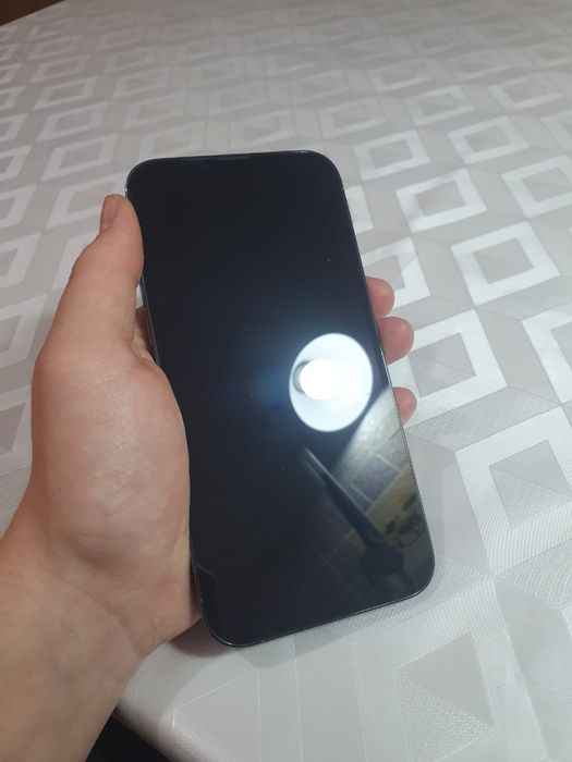 обменяю 13 про макс