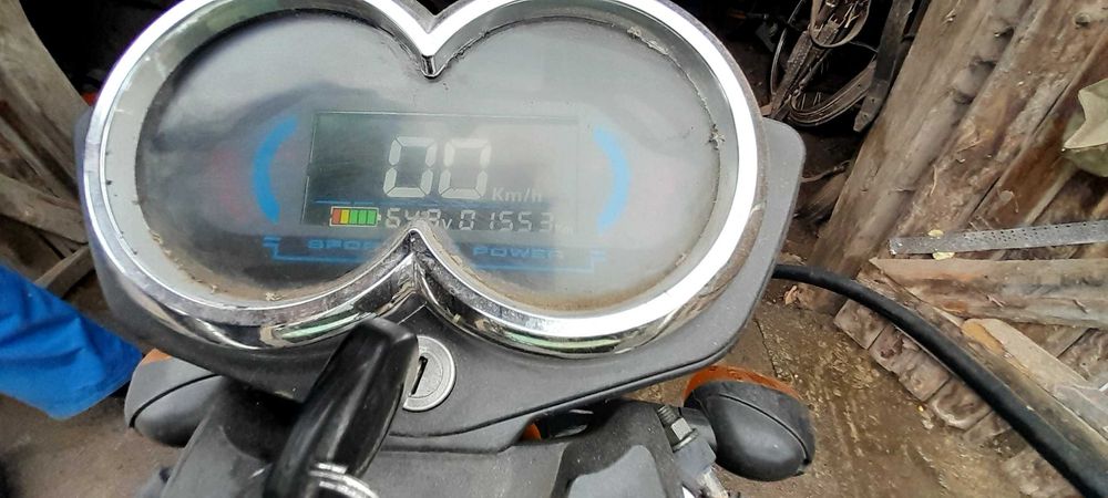 Triciclu electric fără permis