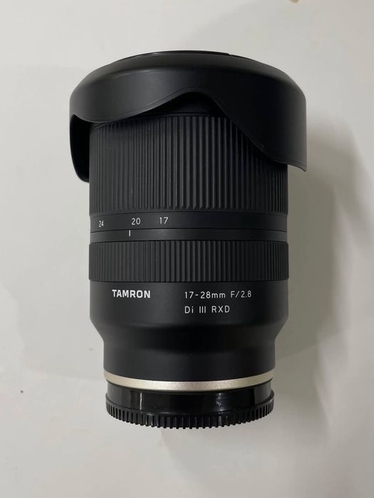 Объектив Tamron 17-28mm f/2.8 Sony E