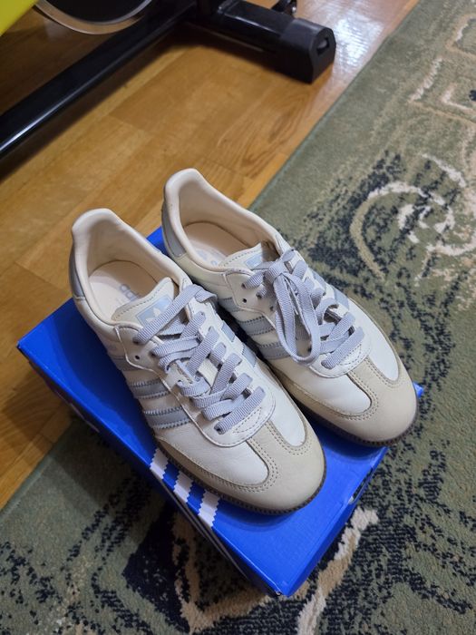 Adidas SAMBA 39 crem cu gri talpa maro
