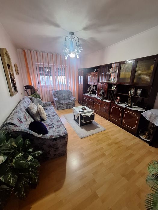 Proprietar vând apartament 2 camere