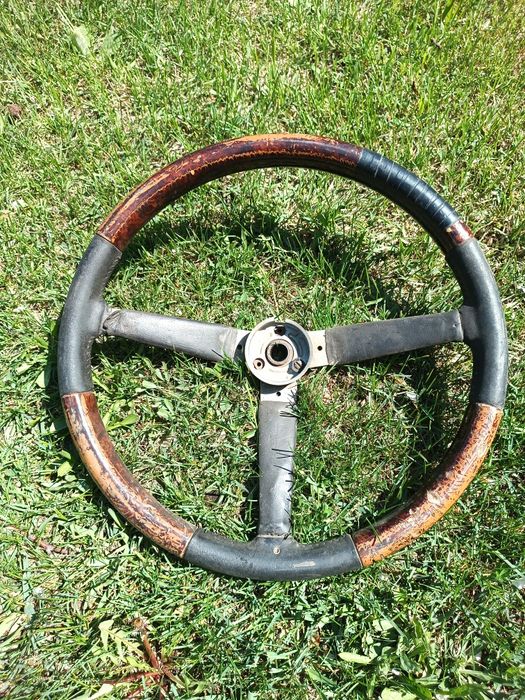 Продам запчасти от Jeep Cherokee