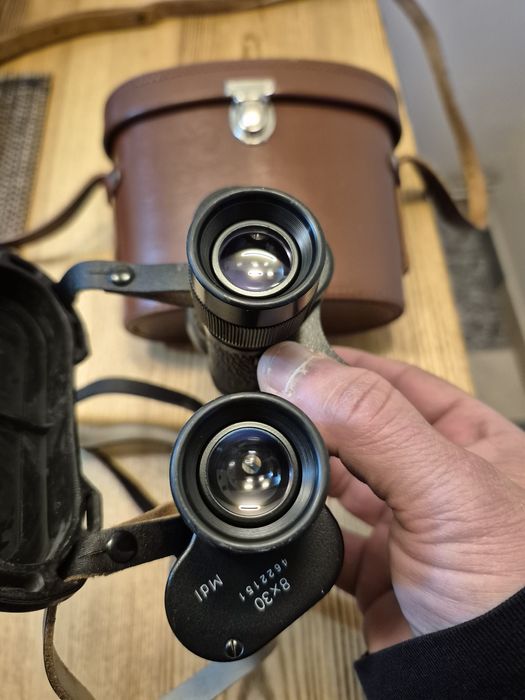 Binoclu militar Carl Zeiss Jena 8x30 MDI Stasi