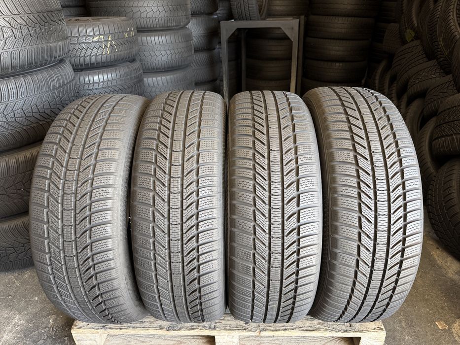 4 anvelope iarna ca NOI , 235/50/20 , Continental , DOT 2024 , 8 mm !