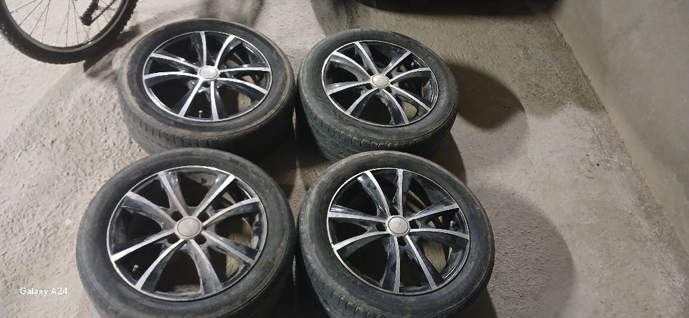 Торус атика релс