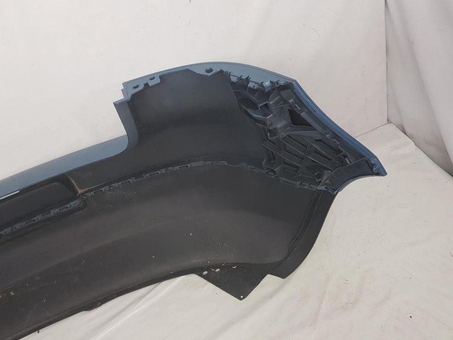 Bara spate VW Golf 5 Hatchback dupa 2004