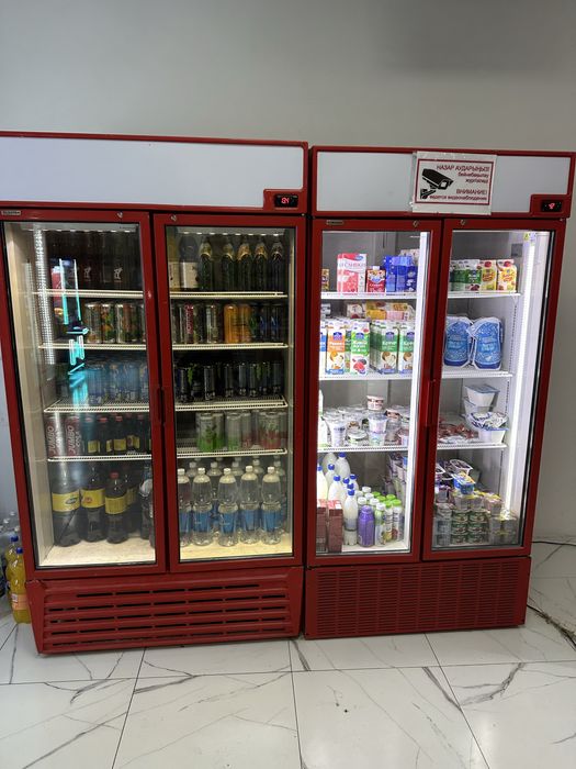 Витринный холодильник