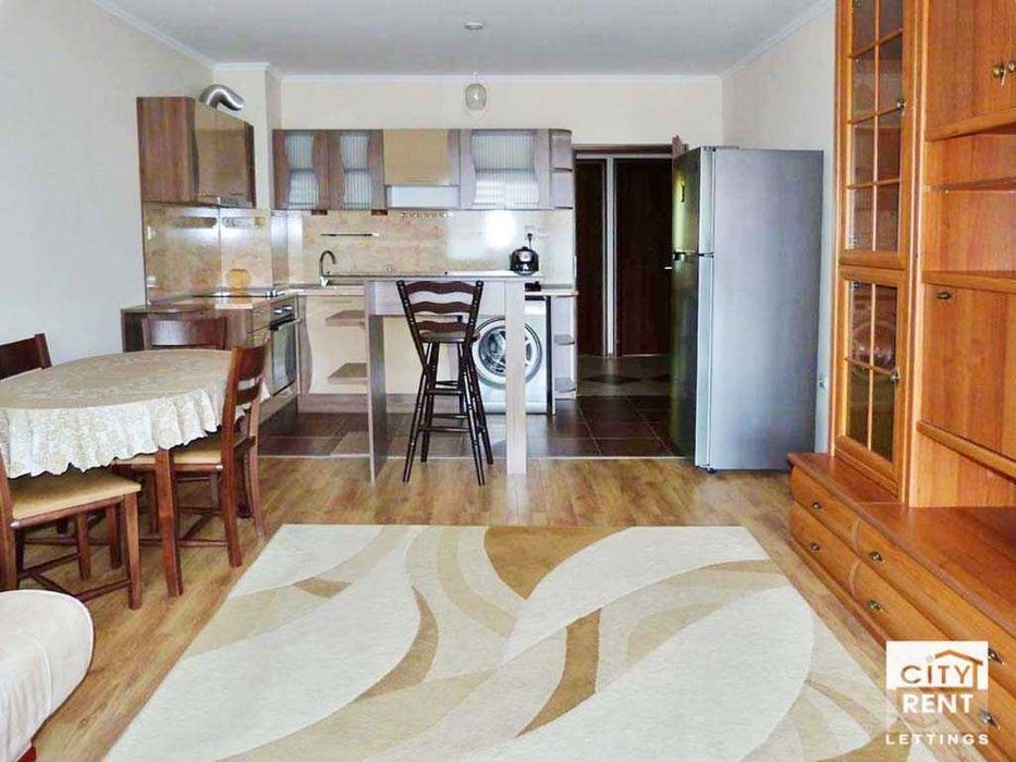 Дава се под наем Тристаен апартамент в Велико Търново, Център - 100 кв.м за 400 € - Снимка #2