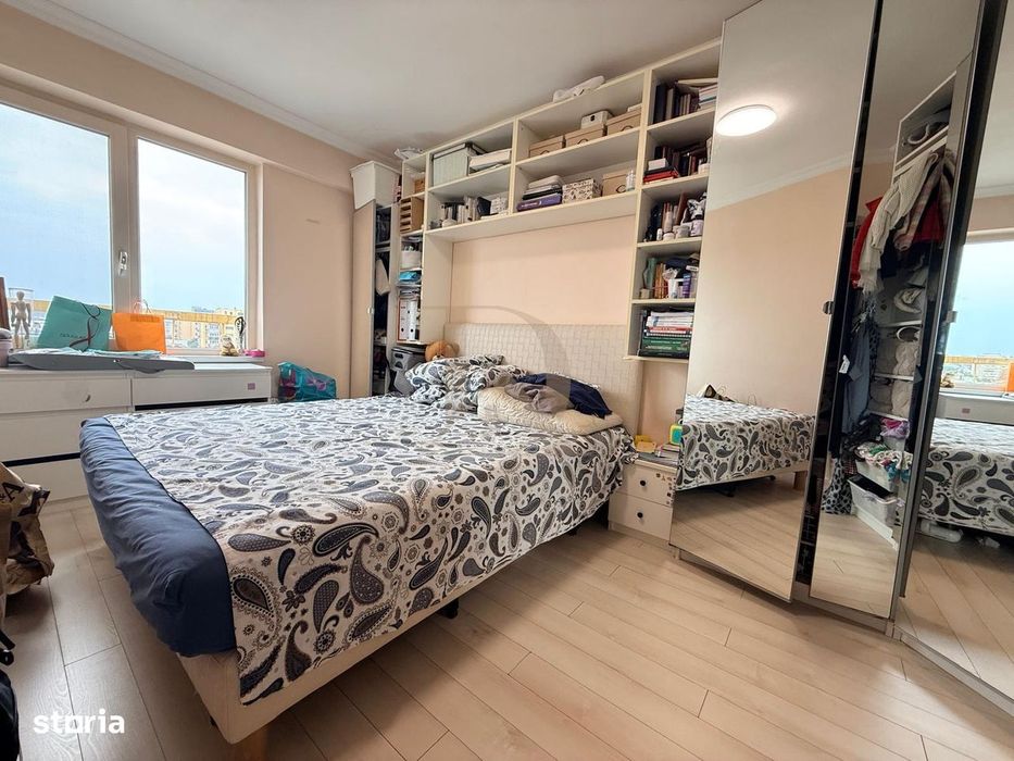 Centru Prefectura , apartament 4 camere , vedere unica !