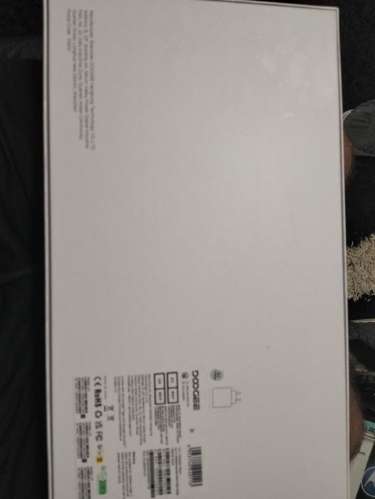 Tableta doogee u11 .Nou desfăcut pt poză +Benq MS 531 video proiector