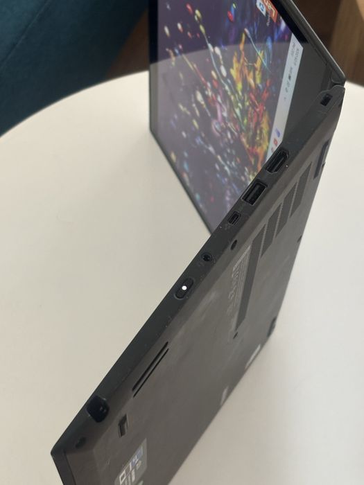 Lenovo Thinpad X1 Yoga• Laptop 2 in 1• ( Laptop+ tableta) •i7-8550U• 16gb ram• 512gb