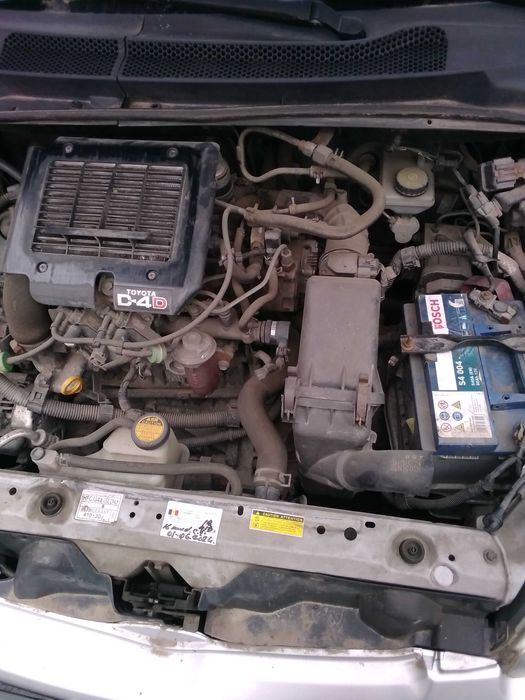 Vind Toyota Yaris 1.4 D, stare buna