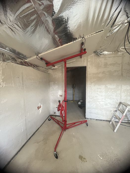 Profesionisti in gips-carton , tavane , pereti despartitori , scafe