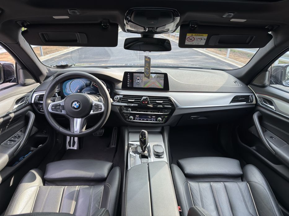 BMW 520D-G30-M Packet-Trapa-H&K-HeadUp-Laser-Gesturi-Bord digital