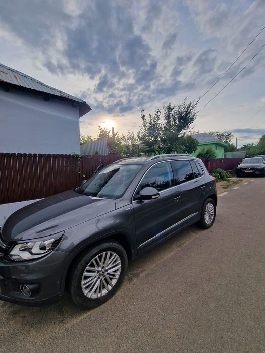 Vând Volskwagen Tiguan