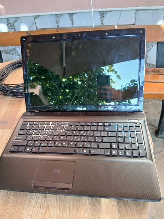 Лаптоп за части HP и ASUS