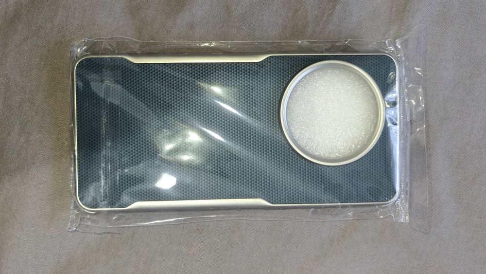 OnePlus 13 кейсове